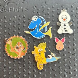 Disney Side Kick Pin Trading Bundle. Piglet, Timon, Olaf, Dory, Sheldon, Bubbles